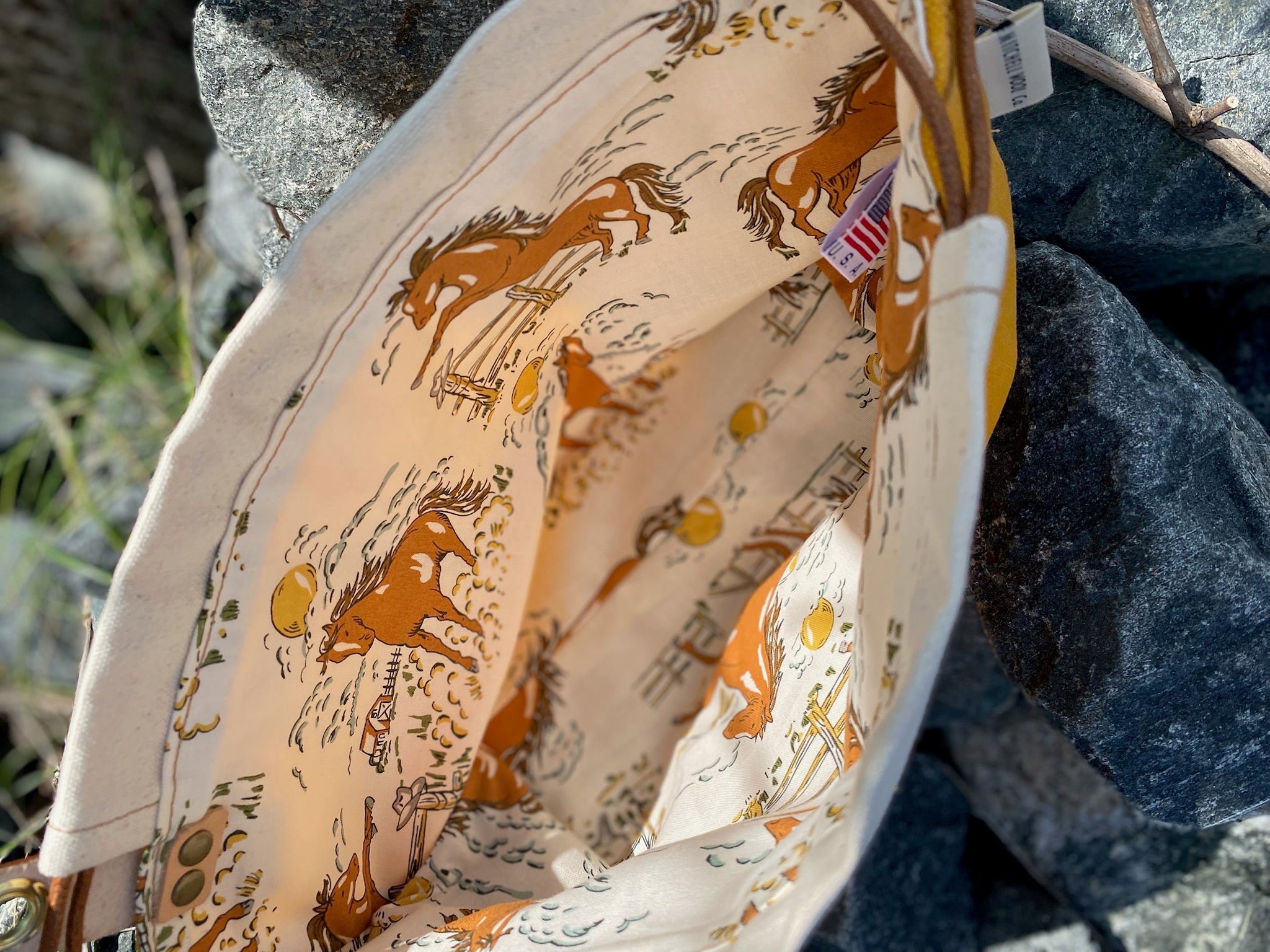 CINDY'S CLUTCH - Project Pouch