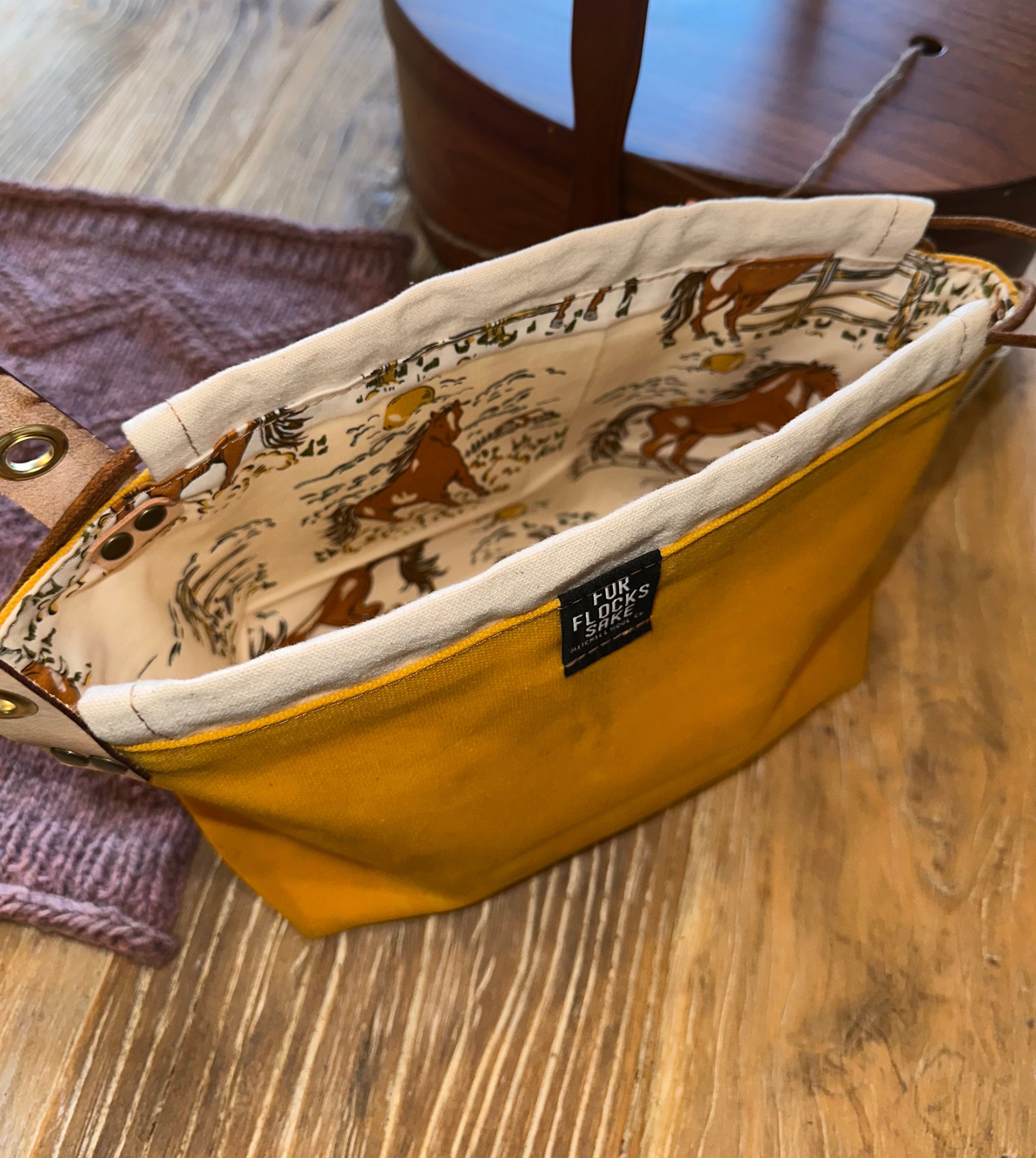 CINDY'S CLUTCH - Project Pouch