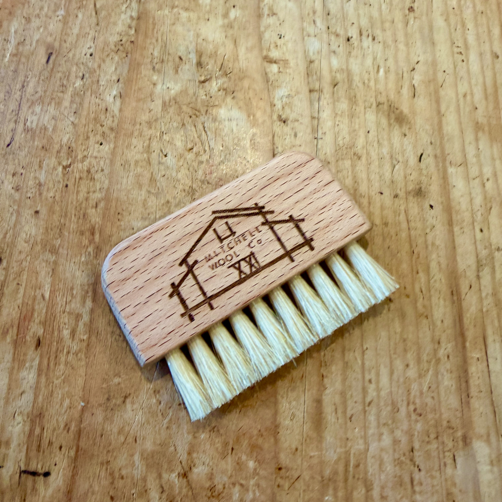 Garden Nail  Brush