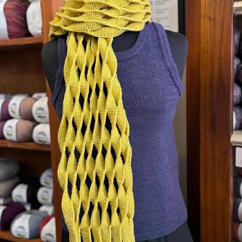 Chiaroscuro Scarf Kit by Alessandra Gropazzi